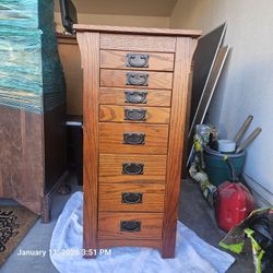 Jewelry armoire 