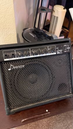 Donner DKA-20 Bass Guitar Amplifier