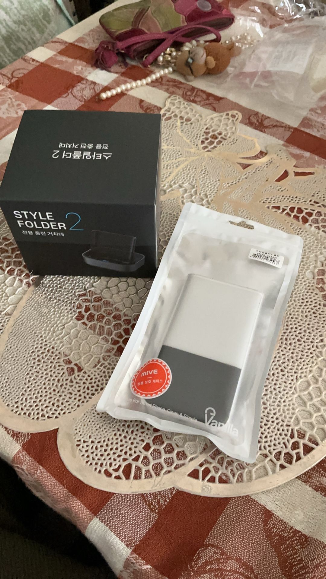 ALT MIVE Style Folder 2 32GB AT-M140 Unlocked LTE/3G - White)