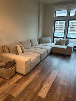 Laney Park 5 Piece Sectional