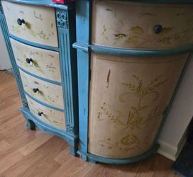 Vintage Dresser and Cabinet Set