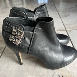 Vince Camuto Bootie Women’s Size 7.5