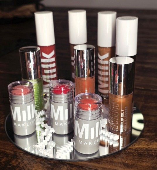 Milk Makeup Lip Oil Set - 7 shades, featuring 3 mini lip oils and 4 full-size lip oils in various shades #LipOilSet and 3 lip+cheek