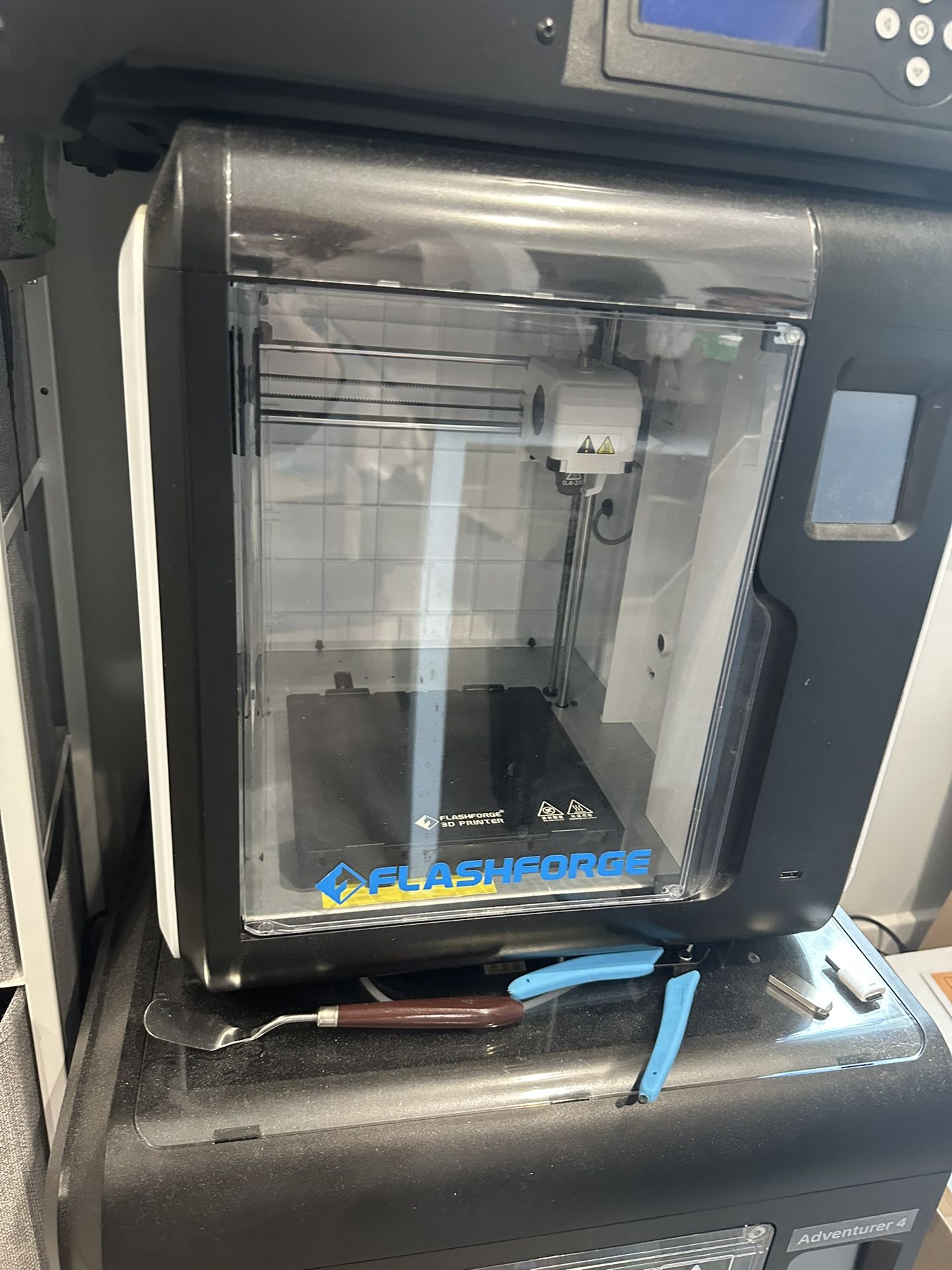 FlashForge Adventurer 3 Pro – Fully Enclosed Compact 3D Printer