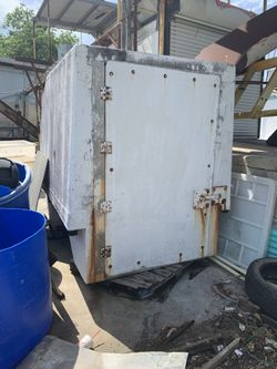 Crawfish Hauling Box For Bed Of Truck