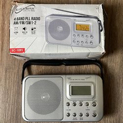 Supersonic Four Band Radio
