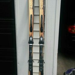 SALOMON SKI MEN 180CM 5'11"