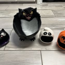 Halloween Bowl Lot Of 4