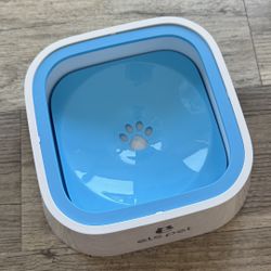 Dog Floating Water Bowl