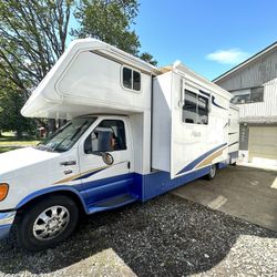 2005 Holiday Rambler 32ft 2-slide Outs Rear-bed 37,000 Miles Like-new