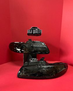  Caravan 1996. 1999 Headlight.