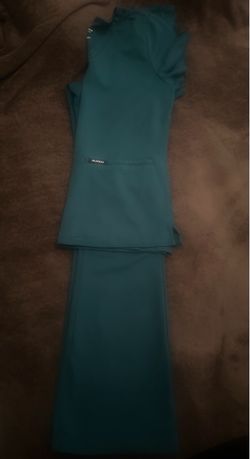 Jaanuu Scrub Sets/mandala/ Nike dunks