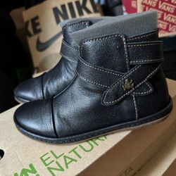 Leather Child Boots