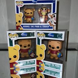 Funko Pop! Disney Winnie The Pooh Reg, Flocked LE 480 Sdcc , Mini 2 Pack, Vaulted 
