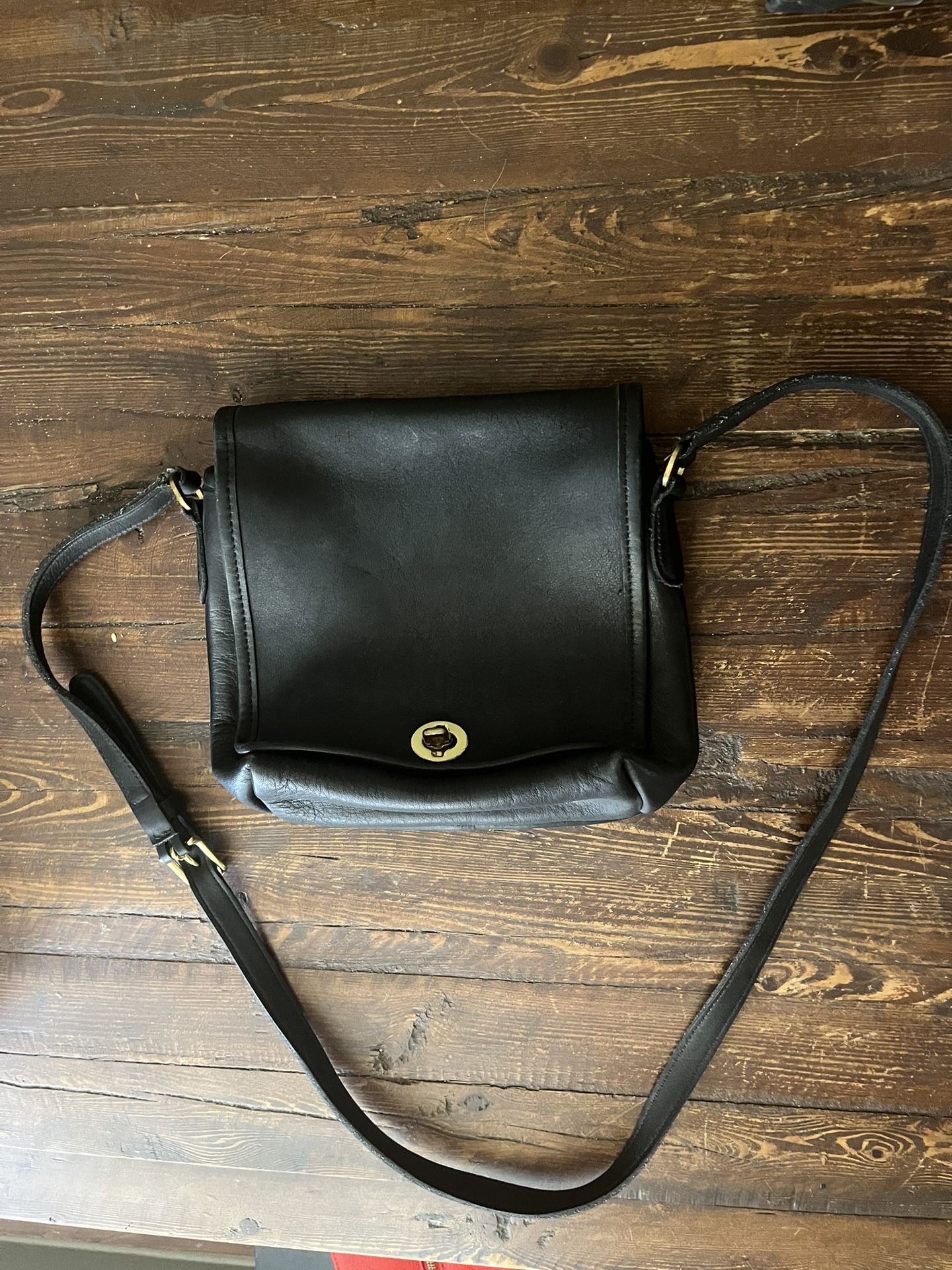 Vintage Coach Saddle Bag Crossbody Black