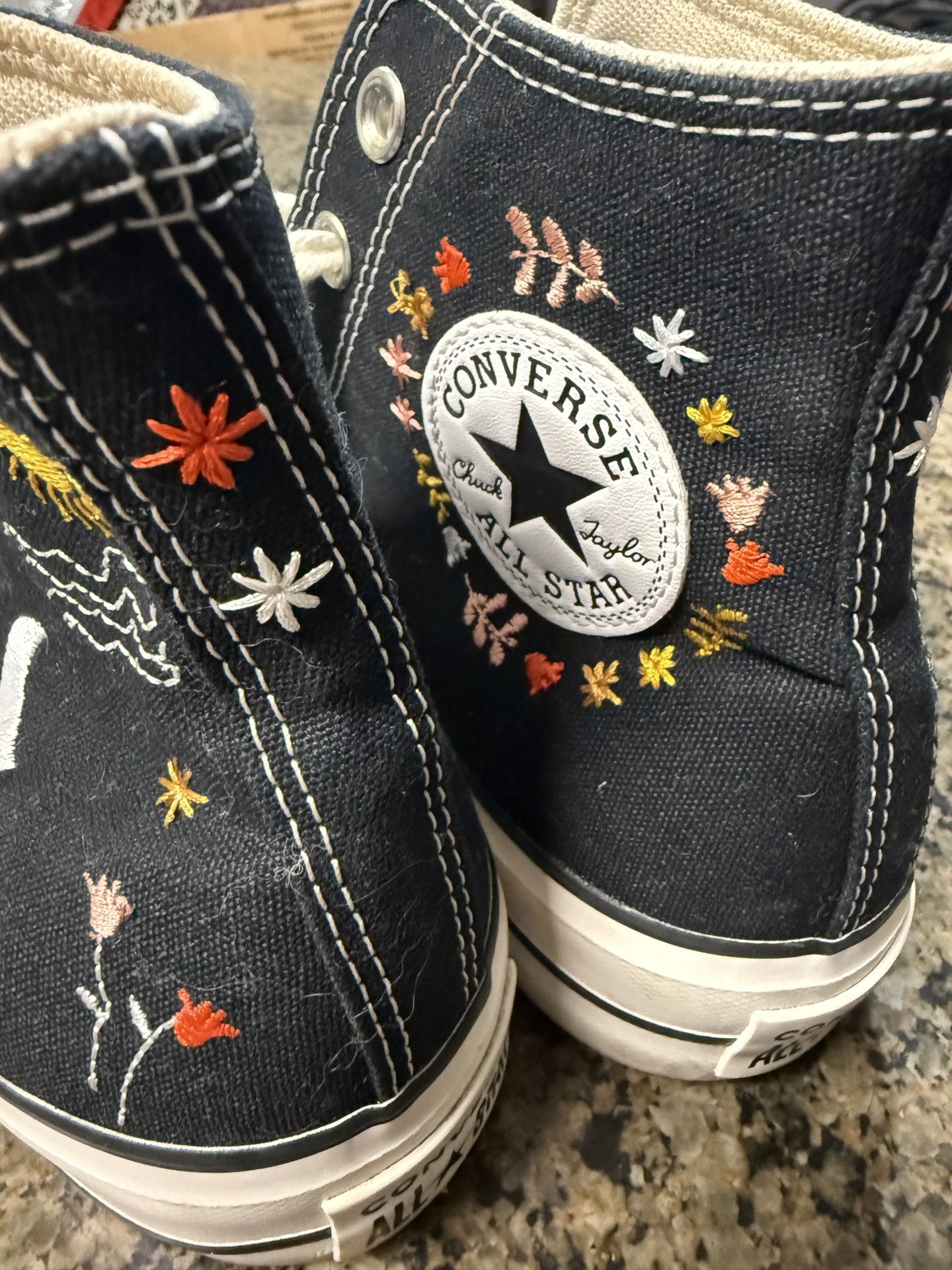 Converse Women's Size 39