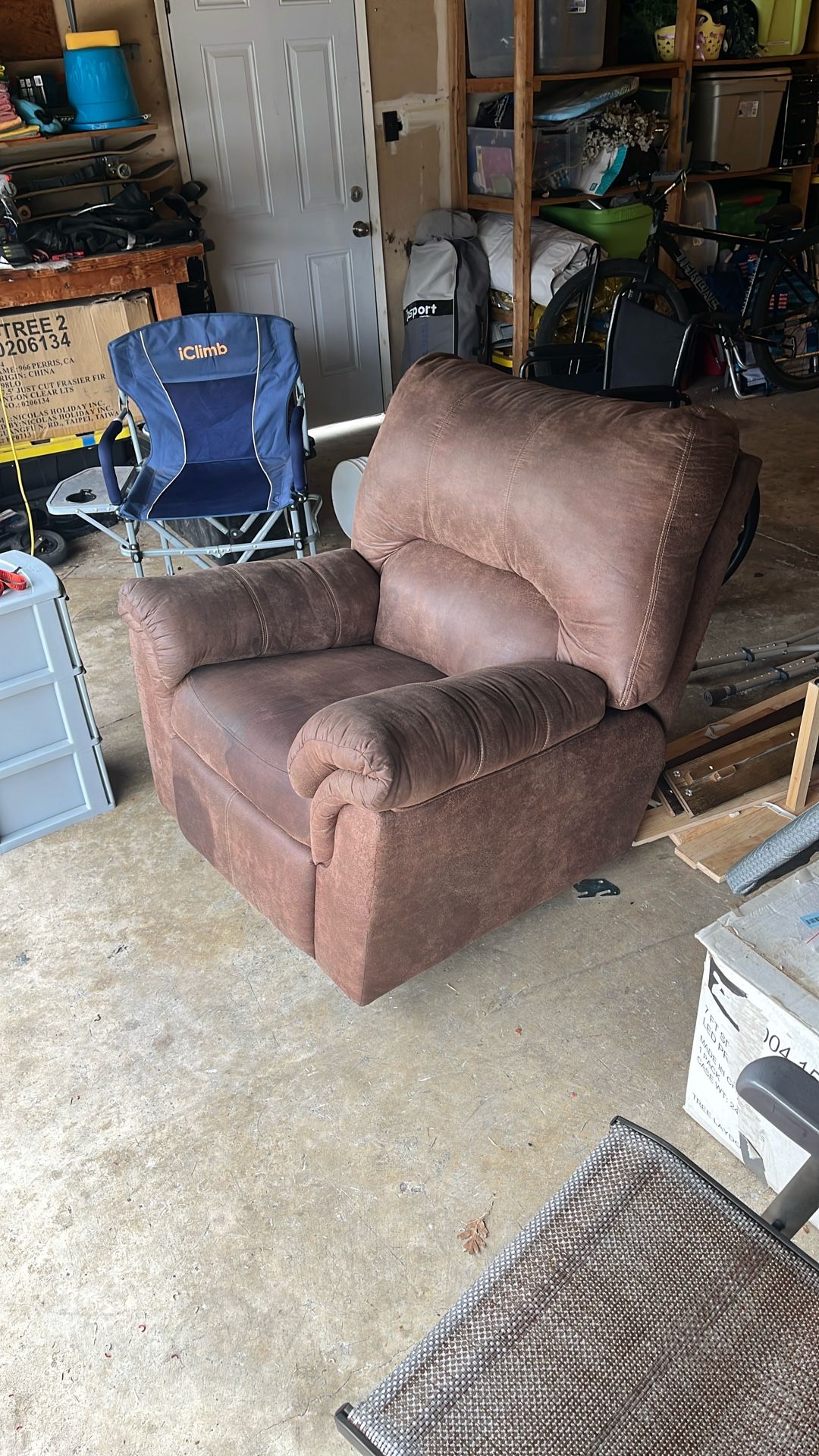 Recliner Chair