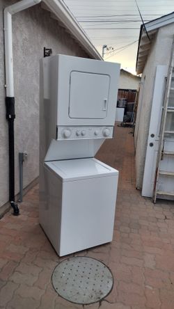 24 inch wede stackable electric ⚡ 220 volts