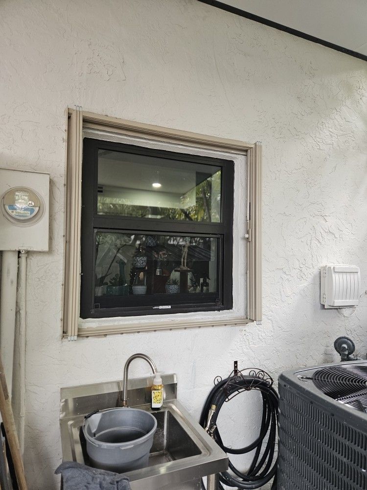 Huracan Shutter Accordion Front Door Huracan Resistant 