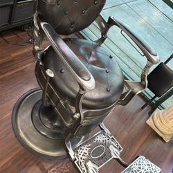 Barber Chair 
