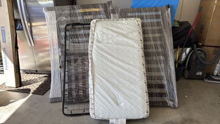 Baby crib for free