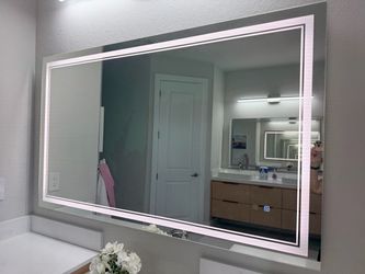 LED Bathroom Mirrors & LED Vanity Lights