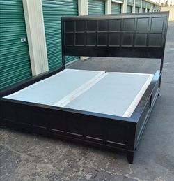 CAL KING BED FRAME WITH BOX SPRING