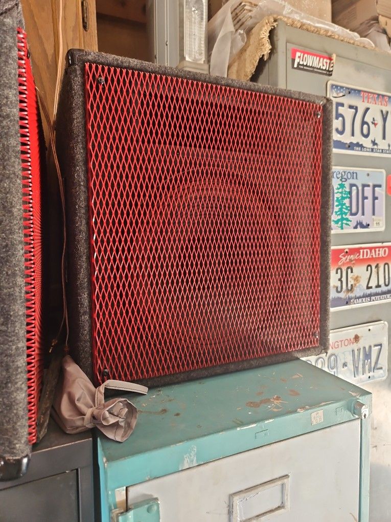 Cerwin-vega SM-12•2 《 Wedge Speakers)