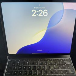 iPad Pro - 13in - M4 Processor  WITH Apple Magic Keyboard And Trackpad - PERFECT Condition