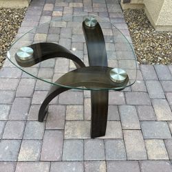 Allure Glass Top End Table 