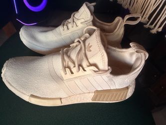 adidas size 6.5 women