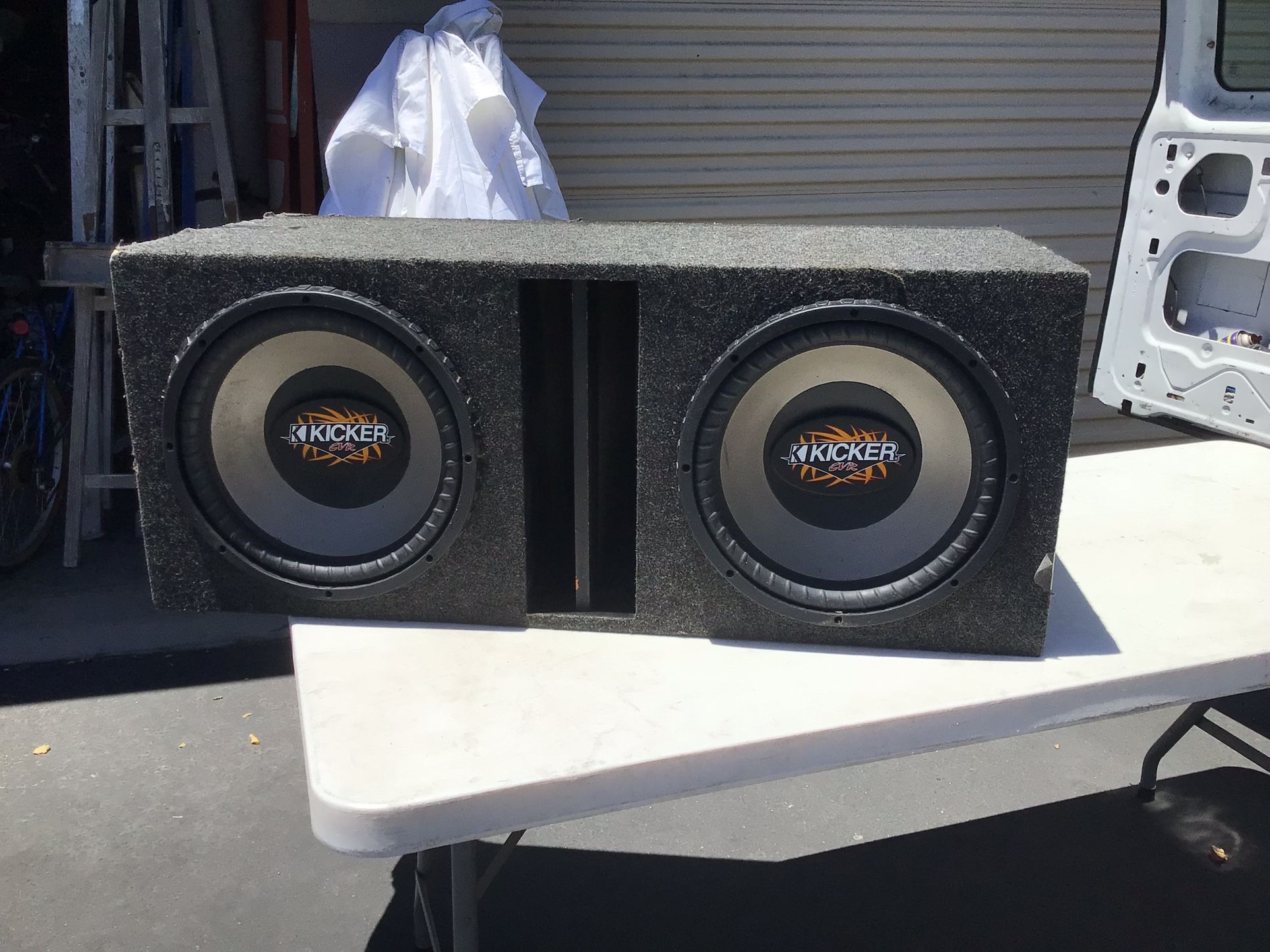 KICKER Subwoofer