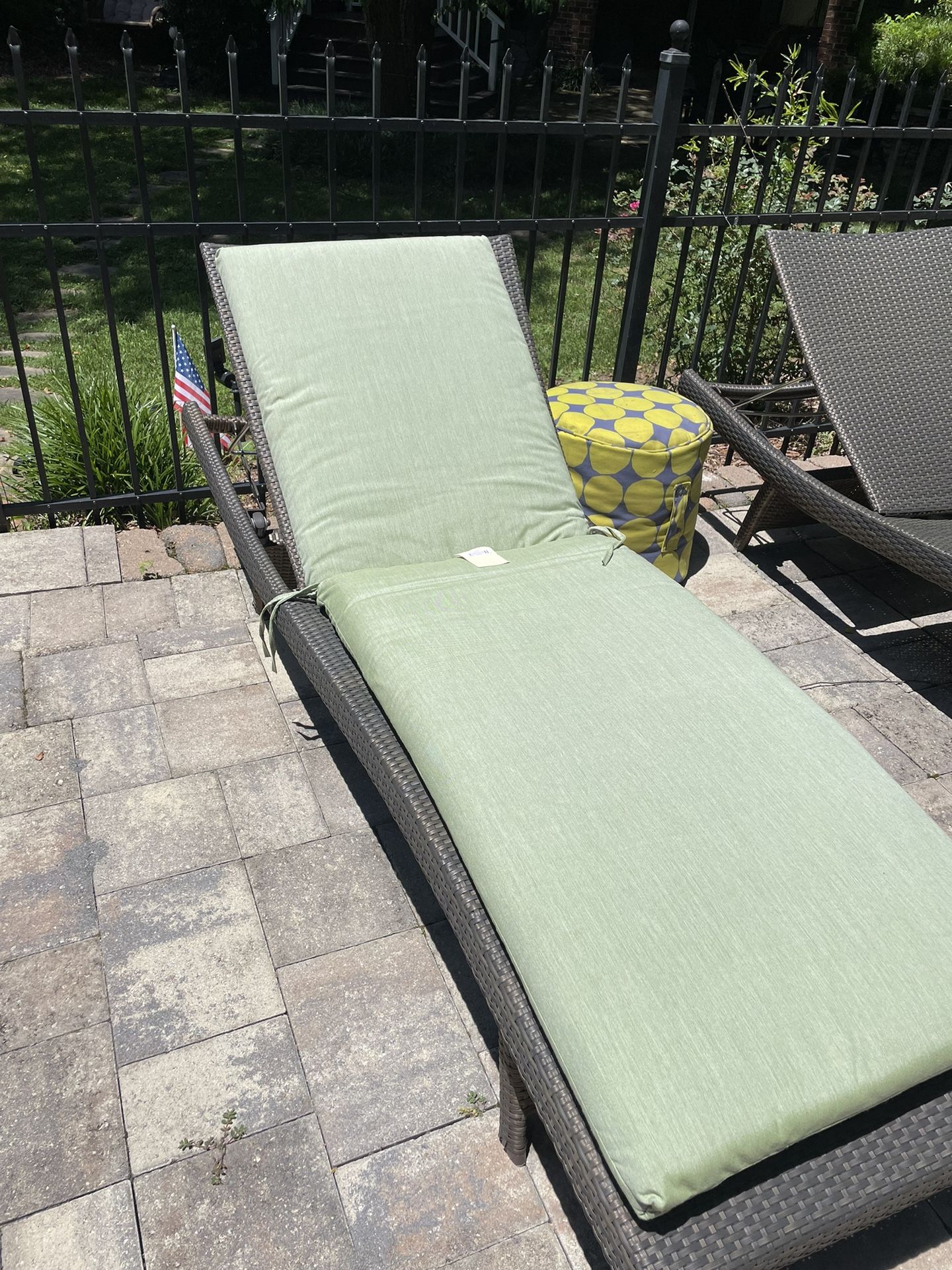 Frontgate chaise cushion hotsell