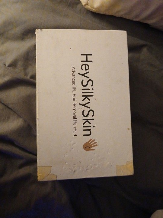 Hey Silky Skin Hail Removerbox Looks Ruf But It's Never Bren Used
