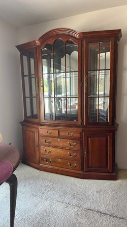 Pennsylvania House Hutch