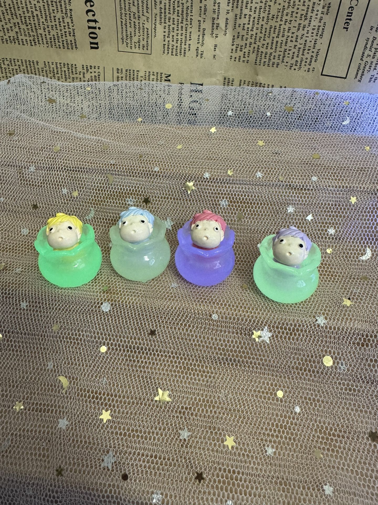 4pcs mini toys set Ponyo Glow , Cartoon cute Ponyo Figure DIY
