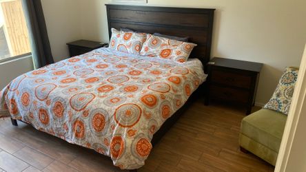 King size bedroom set