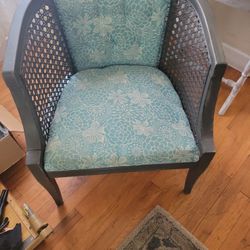ANTIQUE MID CENTURY  WOOD CHAIR