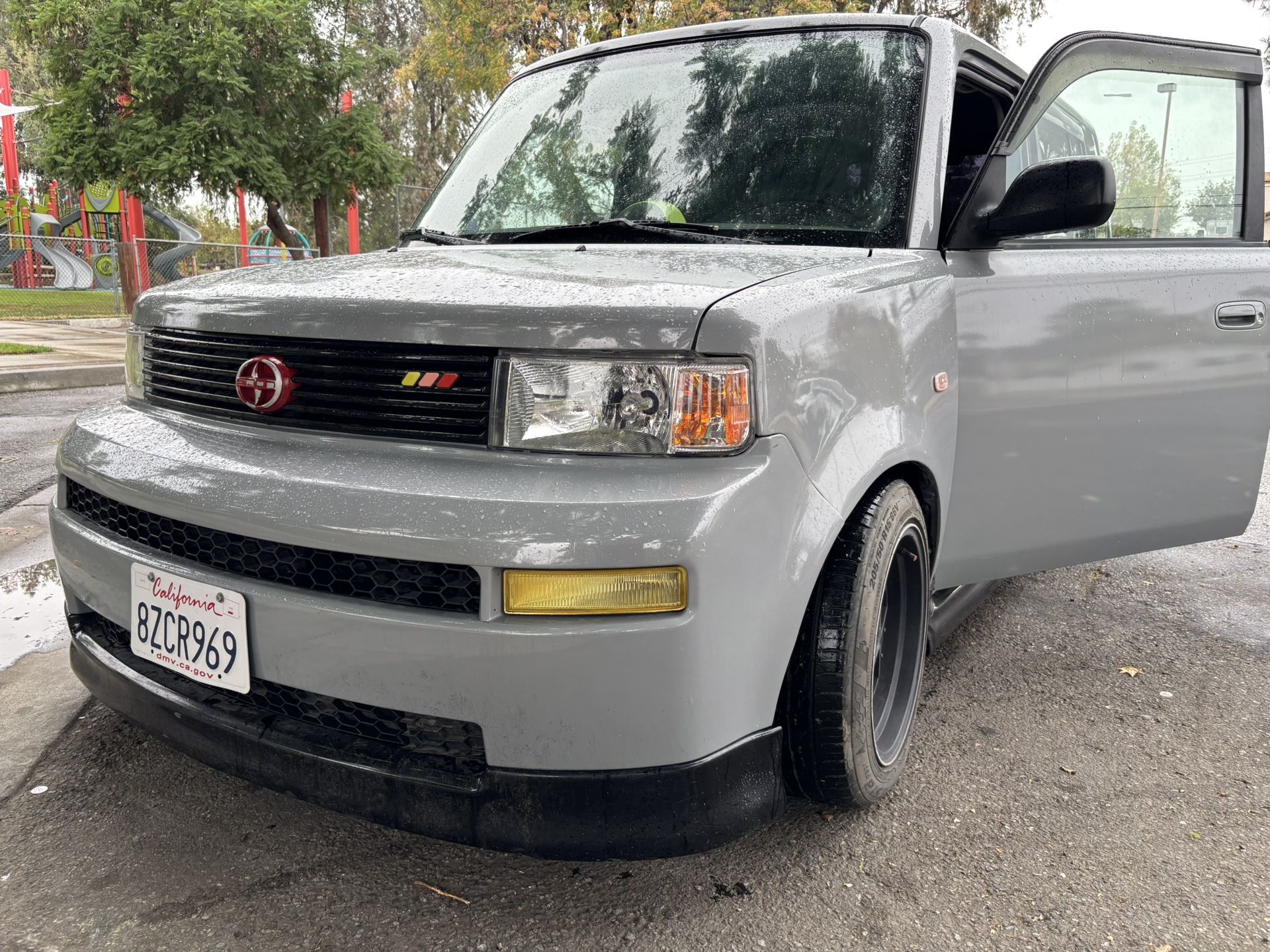 2005 Scion xB