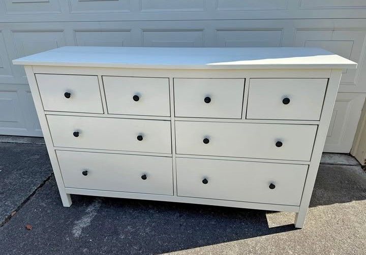 Ikea Hemnes Modern Dresser Excellent Condition