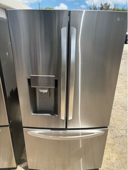 REFRIGERATOR LG 36” stainless steel