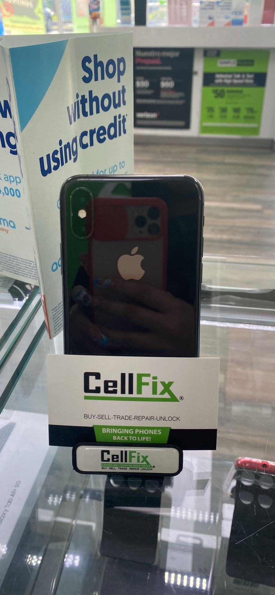 iPhone XS