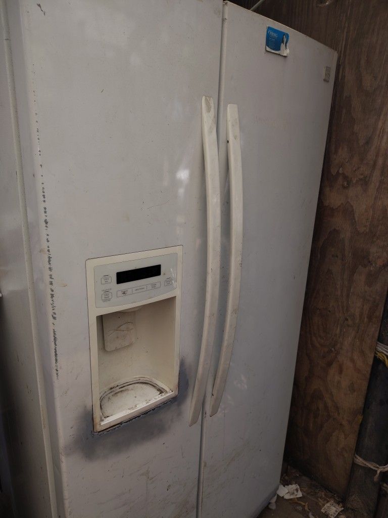 Kenmore Refrigerator