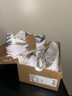 Women’s Asics