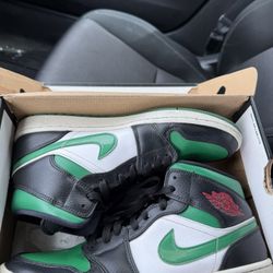 Jordan 1 Mid Green Tow 