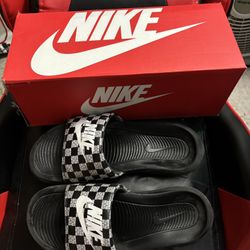 Nike Slides 