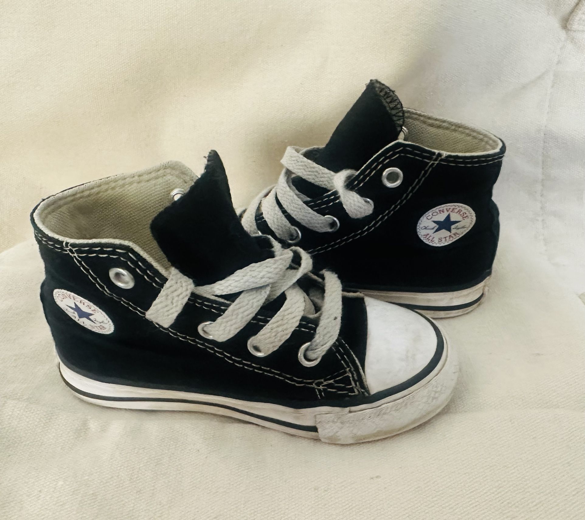 Chucks Converse Toddler 7c