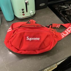 Supreme Bag 🍎🍎