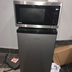 Mini Fridge And Microwave 