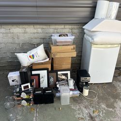 **FREE** Garage Sale Giveaway *Friday* 2/6 Noon to 5pm